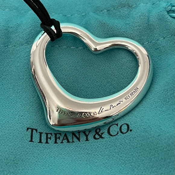 Tiffany & Co. Elsa Peretti Open Heart Pendant - Picture 3 of 8